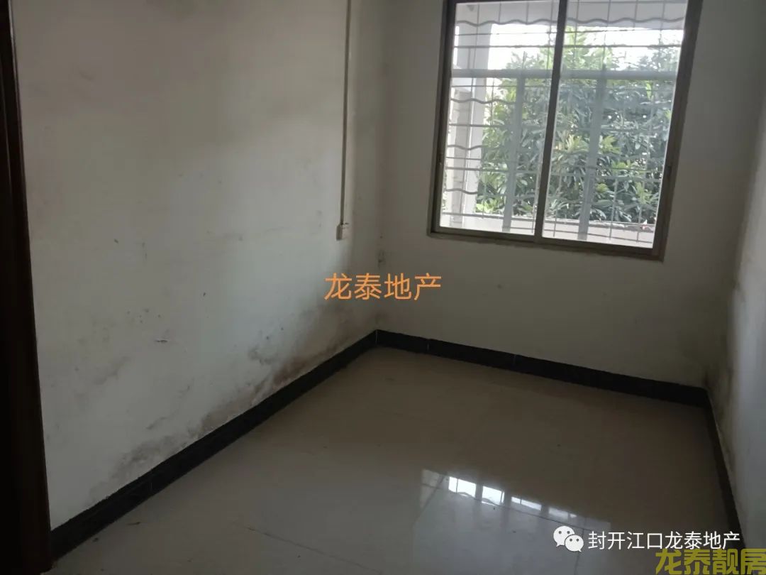 河南林化宿舍一楼