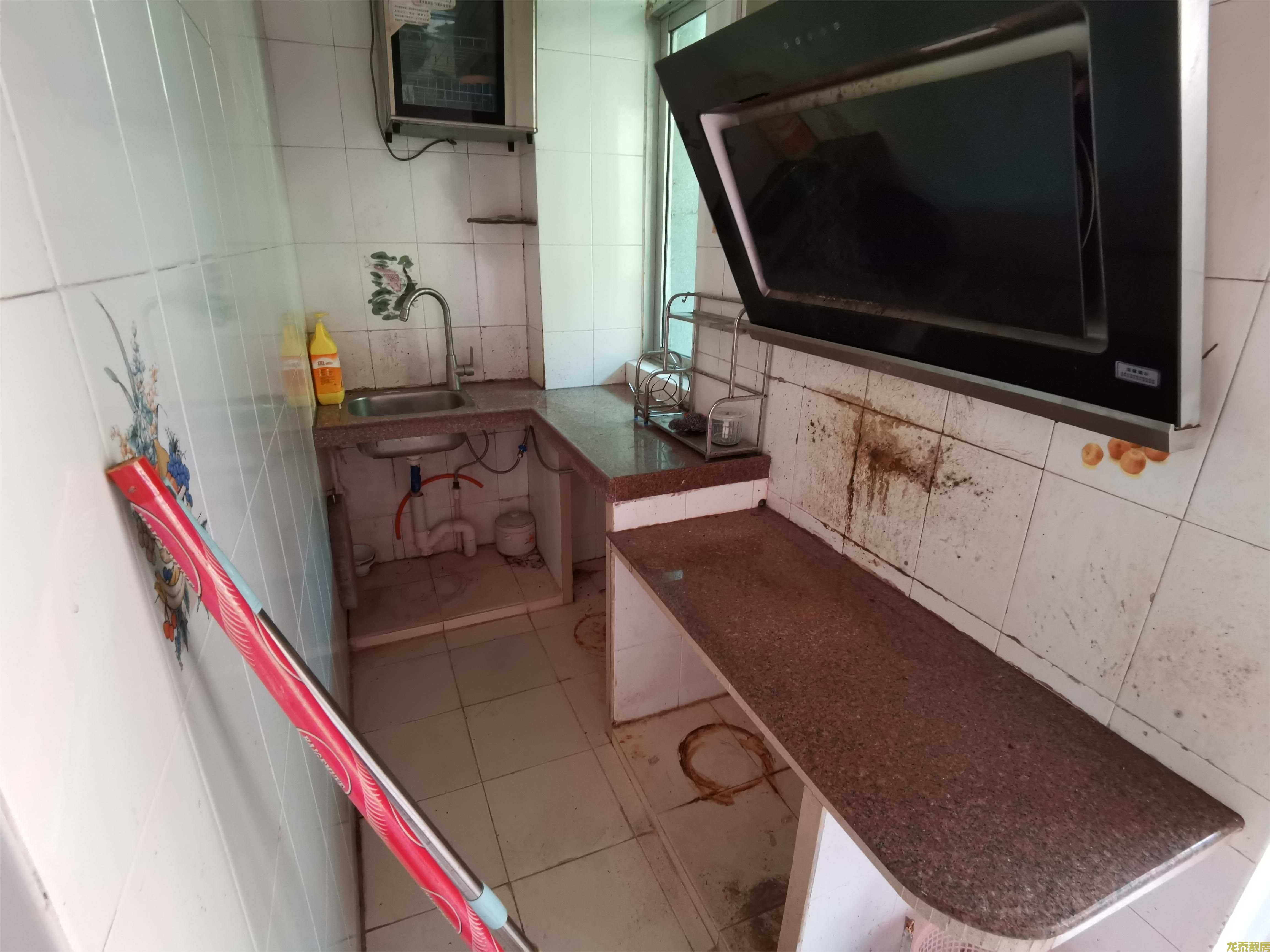 老城区青果场教师村低楼层