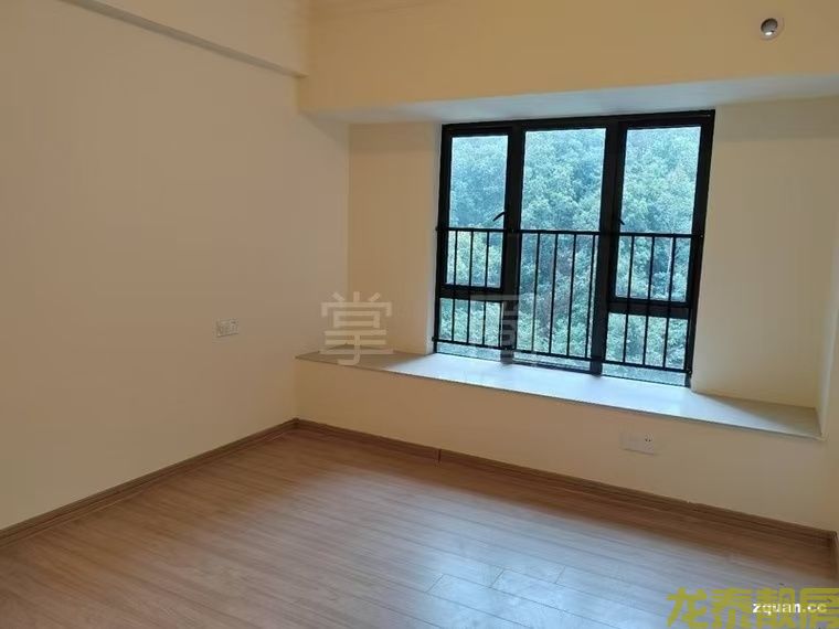 豪园天悦四房靓楼层