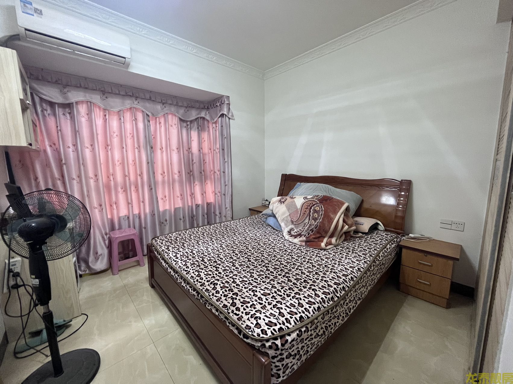 星河国际江景大四房