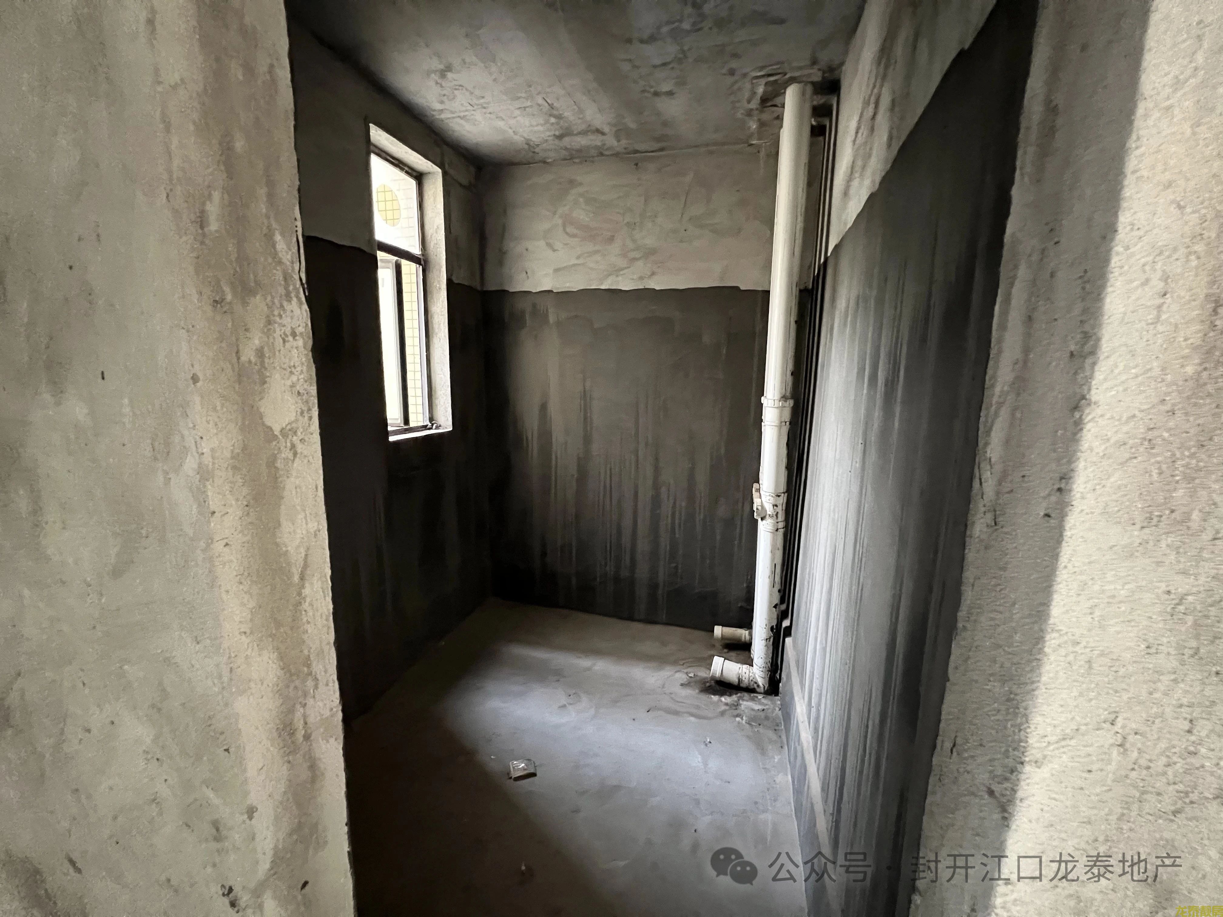 繁华地段 西堤领秀江景靓房